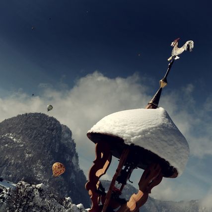 Heißluftballons im Winter